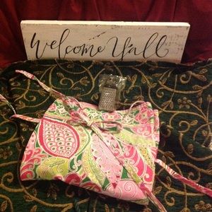 Lovely Vera Bradley Apron w/ Mini Cheese Grater 🌹